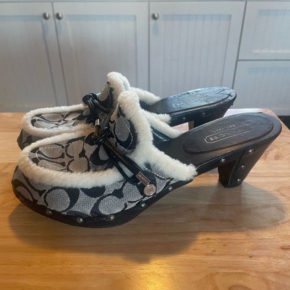 Coach “Ruthie” Shearling Trim Mules - Size 7.5 Flaws Please Read - Picture 4 of 10